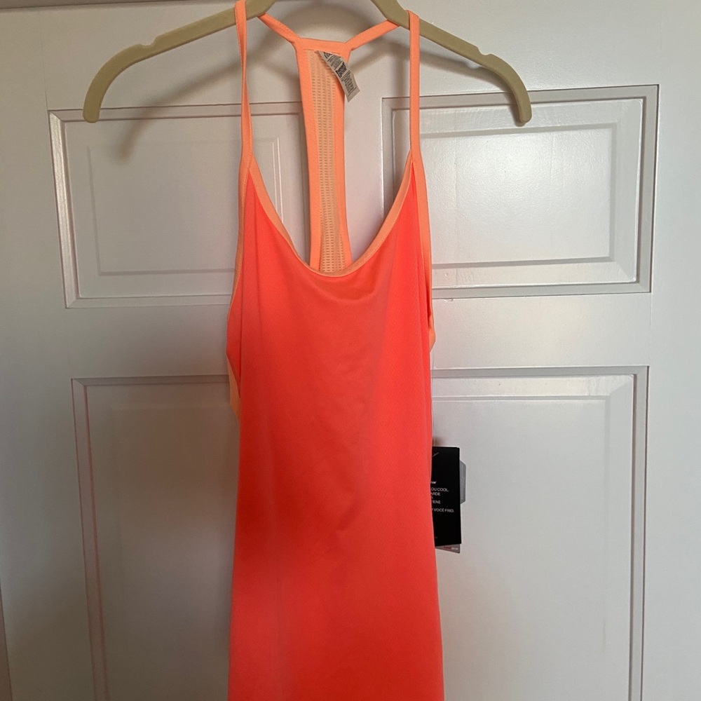 Underarmour Tank - NEW